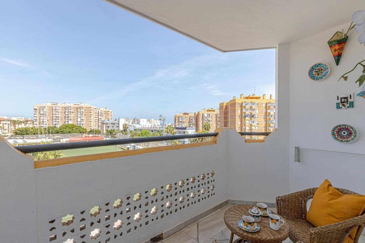 797 Holiday Rentals - Luminoso Piso Para 4 En Арройо-де-ла-М'єль Екстер'єр фото
