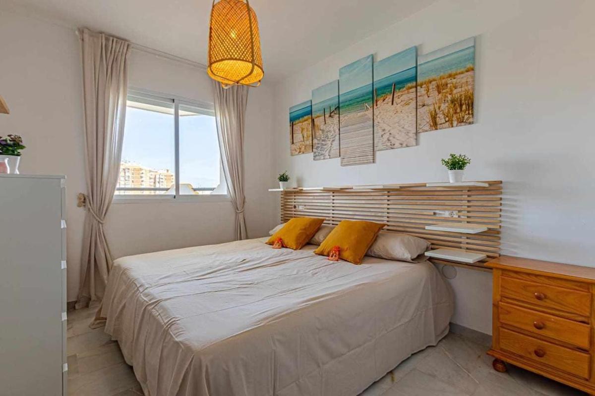 797 Holiday Rentals - Luminoso Piso Para 4 En Арройо-де-ла-М'єль Екстер'єр фото