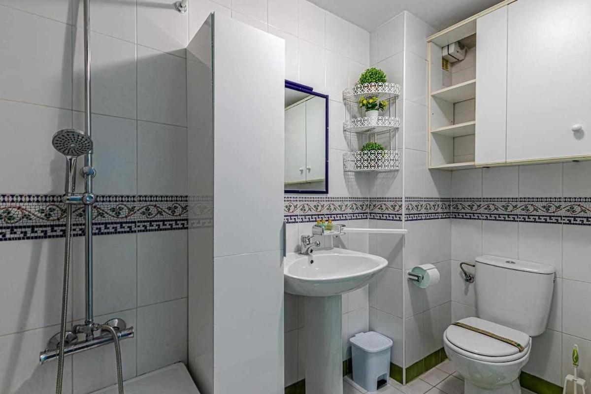 797 Holiday Rentals - Luminoso Piso Para 4 En Арройо-де-ла-М'єль Екстер'єр фото