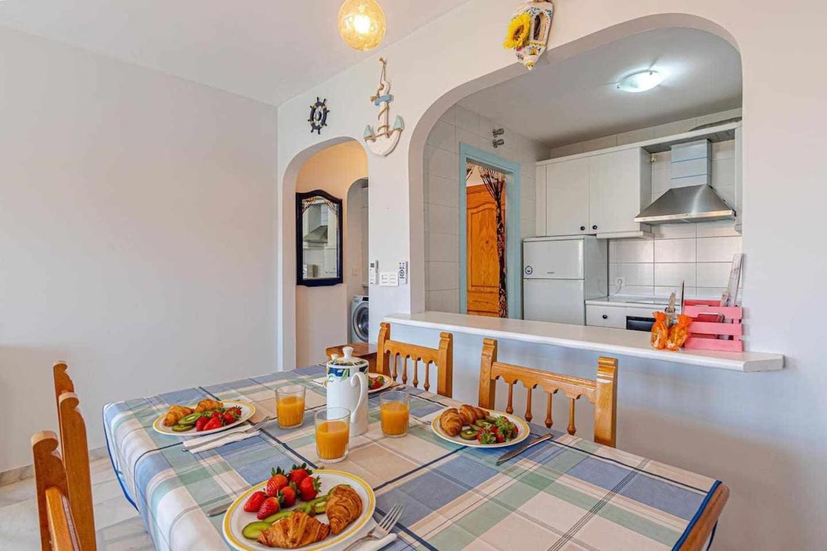 797 Holiday Rentals - Luminoso Piso Para 4 En Арройо-де-ла-М'єль Екстер'єр фото