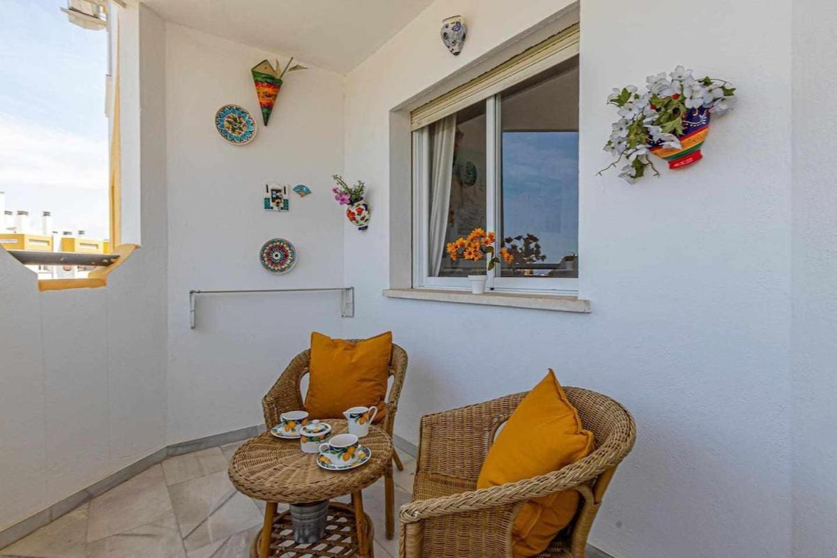 797 Holiday Rentals - Luminoso Piso Para 4 En Арройо-де-ла-М'єль Екстер'єр фото