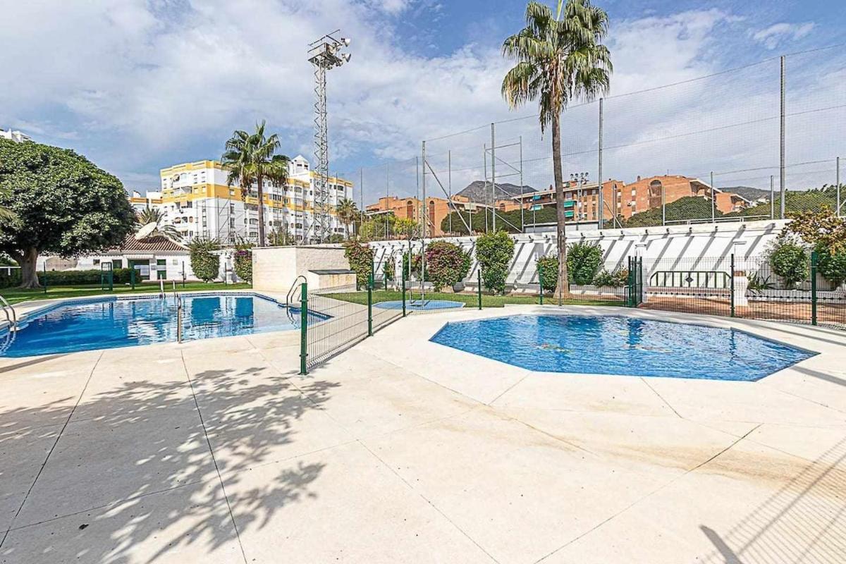 797 Holiday Rentals - Luminoso Piso Para 4 En Арройо-де-ла-М'єль Екстер'єр фото